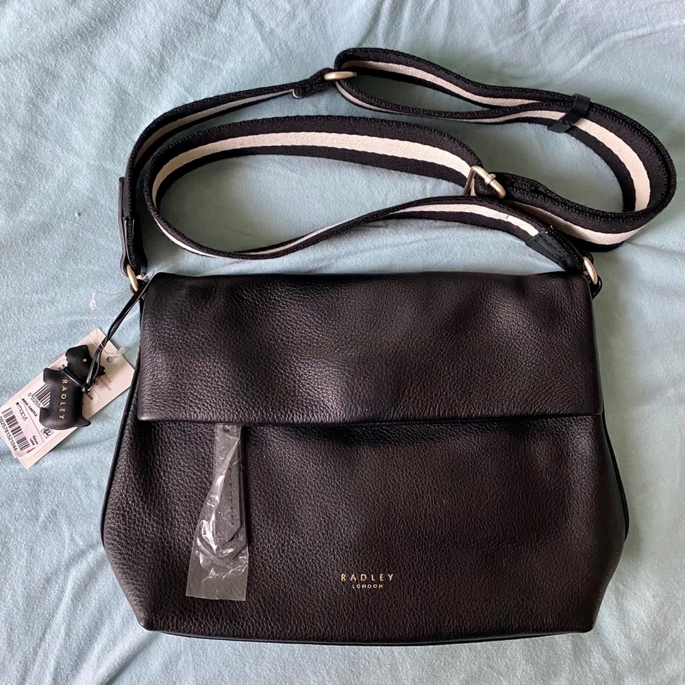 NWT Radley London Rose Castle Flapover Crossbody